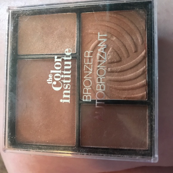 Bronzer brand new - Picture 2 of 2